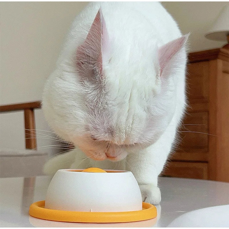 Dog Cat Licking Mat with Suction Cups Slow Feeder Interactive Toy for Yogurt Anti-Spill Bite Resistant Silicone Licking Mat