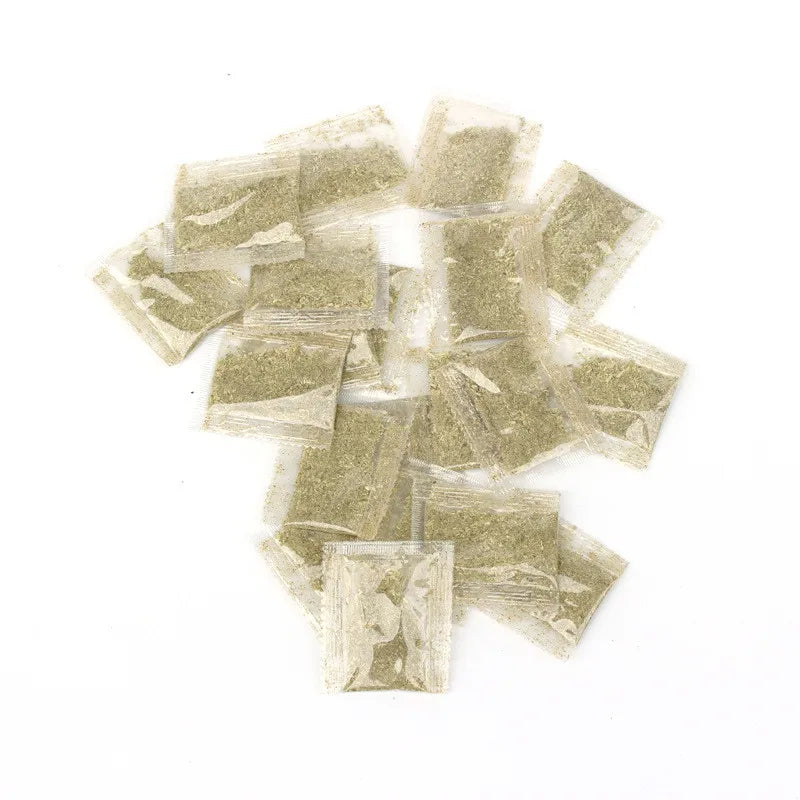 Cat Catnip Cattle Grass Non-toxic Catmint Funny Cat Treats Toys Cats Accessories Helps Digestion and Eliminate Hair Balls